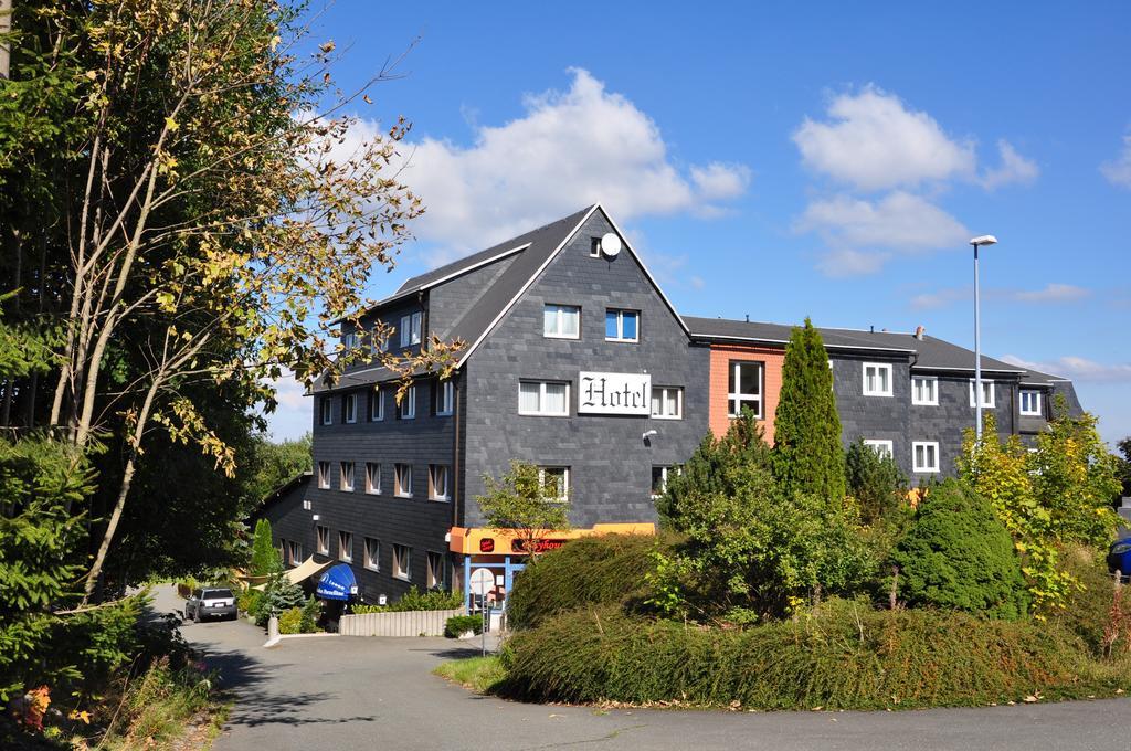 Hotel An Der Alten Porzelline ノイウハウス・アム・レンヴェーク エクステリア 写真
